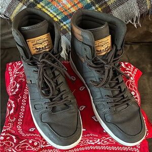 Like New Brown Levi Strauss Hightop Shoes